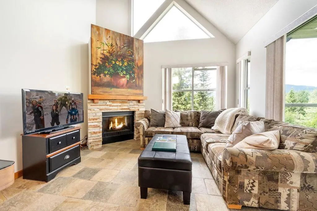 Wildwood Lodge By Cozystay Signature Whistler